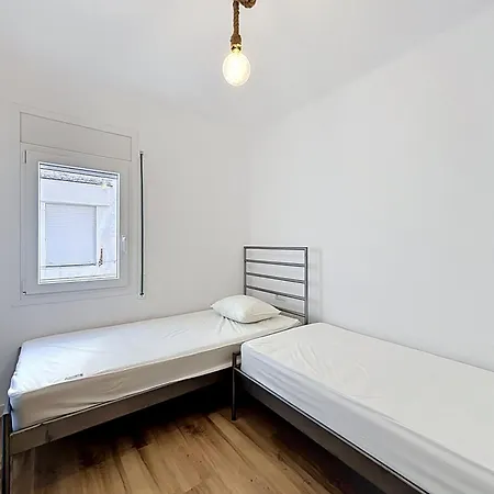 Puigrom 2 - Piso A 100m De La Playa Appartement