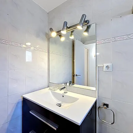 Puigrom 2 - Piso A 100m De La Playa Appartement *